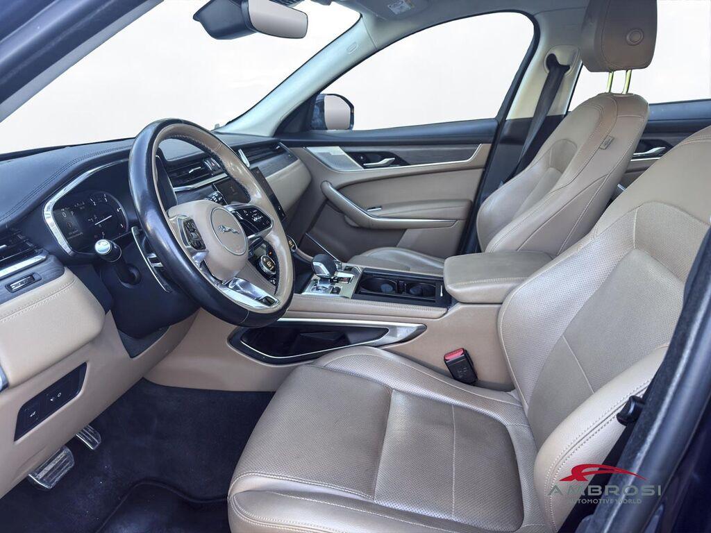 Jaguar F-Pace 2.0 D163 R-Dynamic SE awd auto