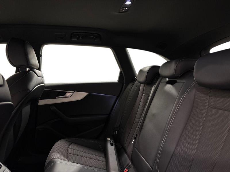 Audi A4 Avant 35 2.0 tdi S Line Edition 150cv s-tronic