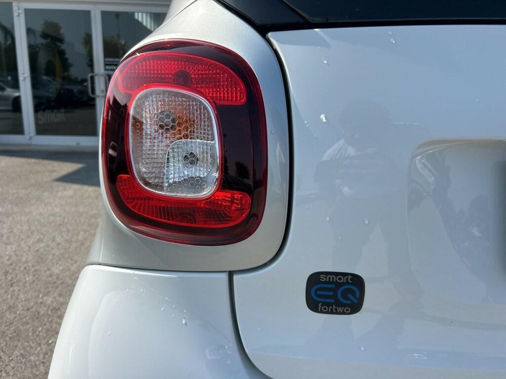 Smart fortwo eq Pure 22kW