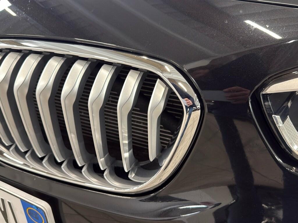 BMW Serie 1 116d Urban 5p