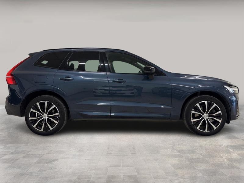 Volvo XC60 2.0 b4 Ultimate Dark awd auto