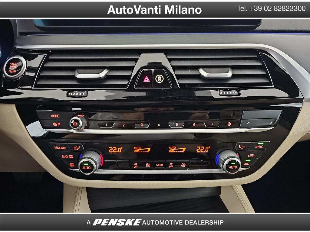 BMW Serie 5 520d Touring mhev 48V xdrive Msport auto