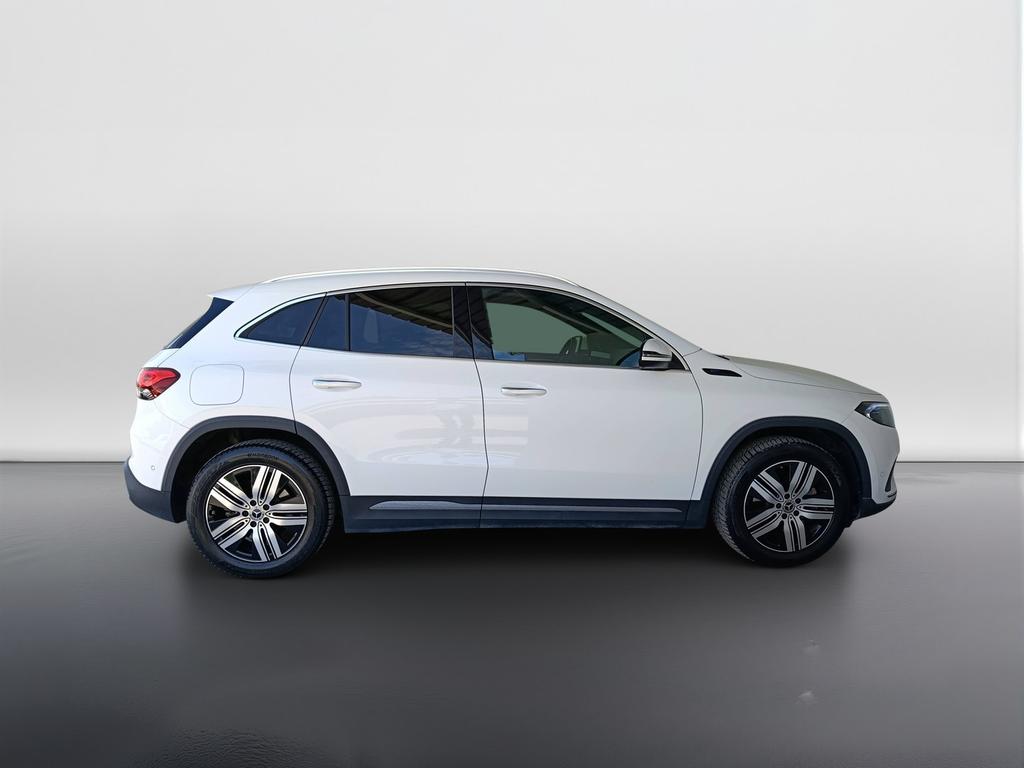 Mercedes EQA 300 Sport 4matic