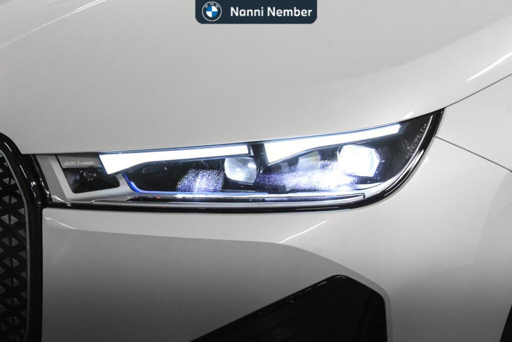 BMW iX xdrive40 pacchetto sportivo