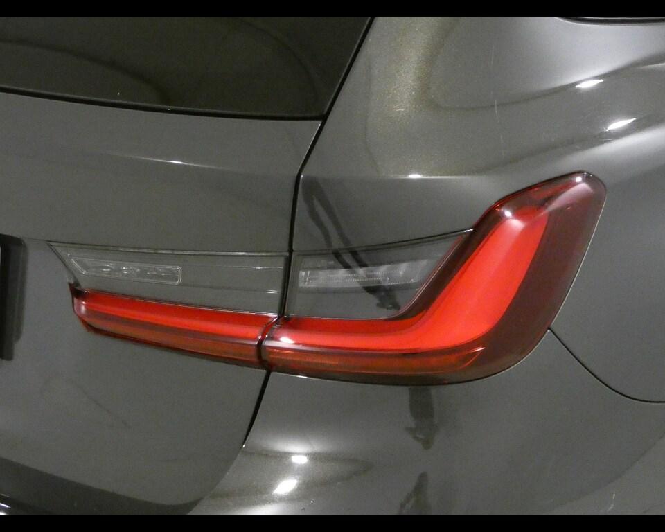 BMW Serie 3 320d Touring mhev 48V Msport auto