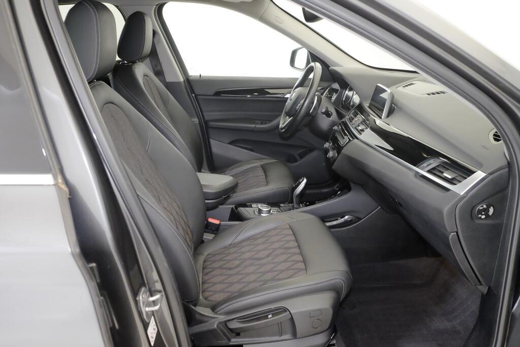 BMW X1 xdrive18d xLine auto my18