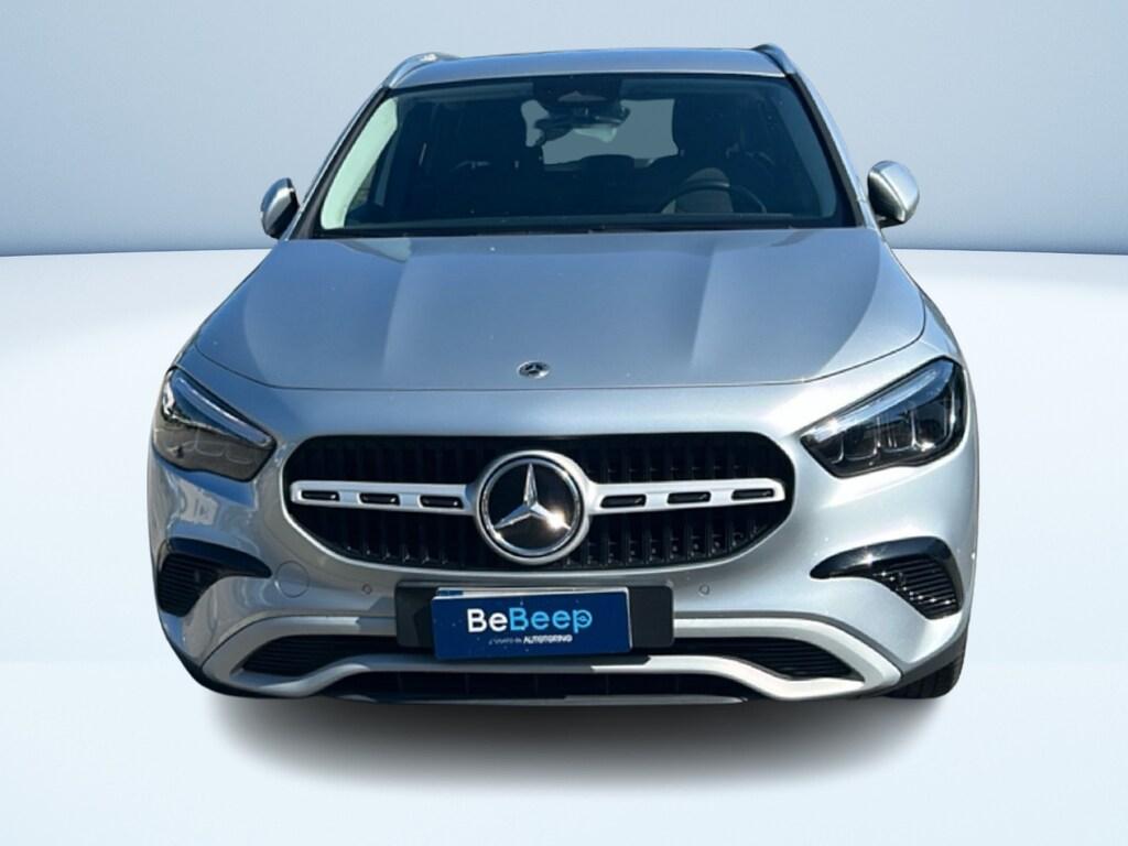 Mercedes GLA 180 d Advanced auto