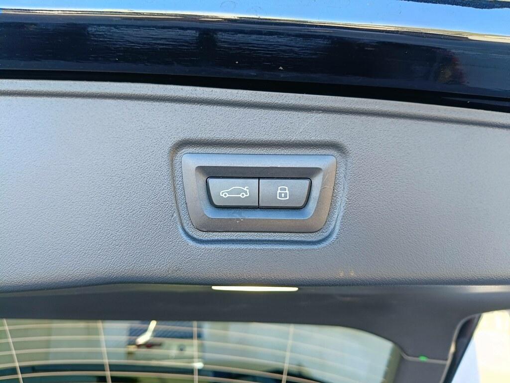 BMW Serie 5 520d Touring 48V xdrive M Sport Pro auto