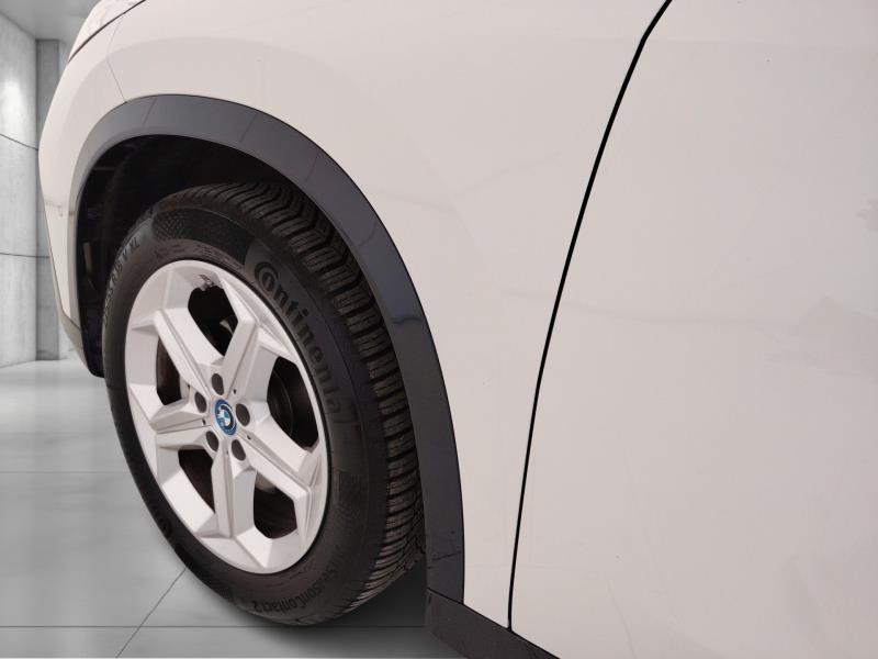 BMW iX1 edrive 20 X-Line