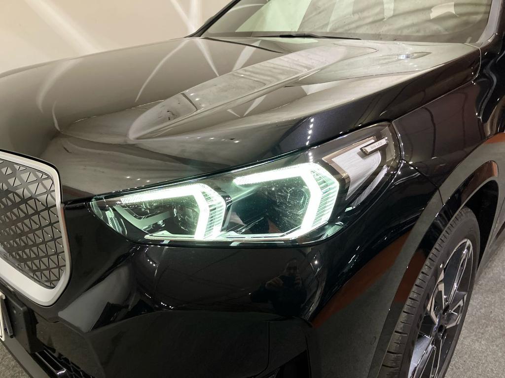 BMW iX1 30 xdrive Msport