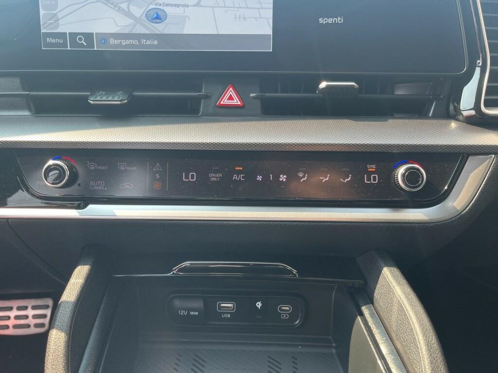 Kia Sportage 1.6 tgdi hev GT-line Panorama Sunroof at