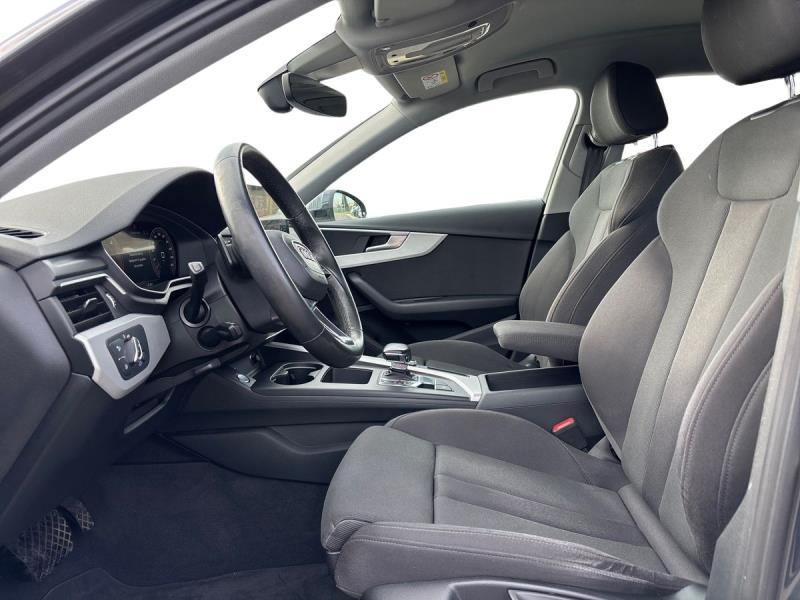 Audi A4 35 2.0 tdi mhev Business Advanced 163cv s-tronic