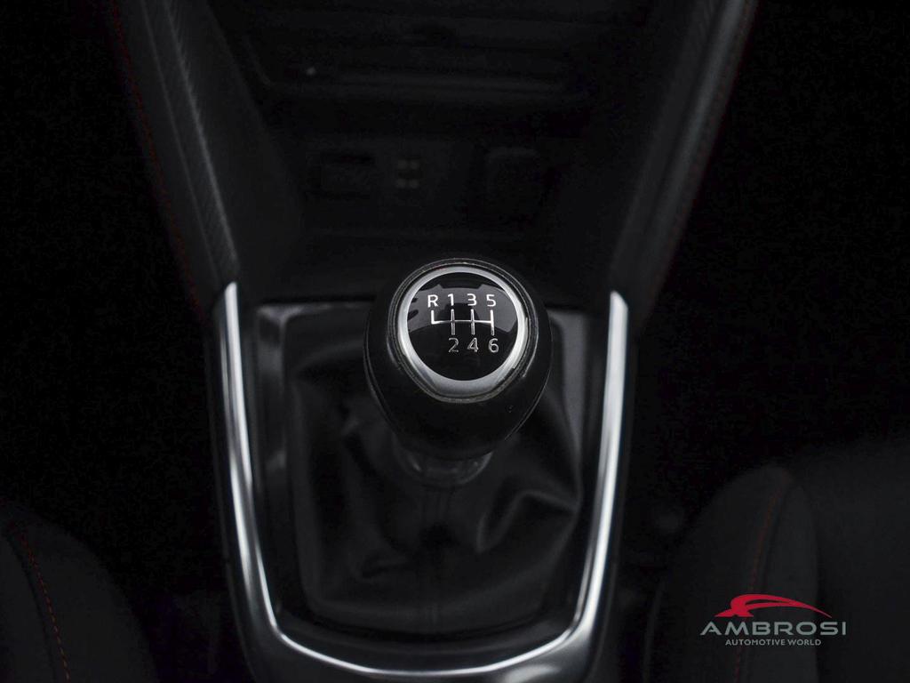 Mazda 2 1.5d Evolve 105cv