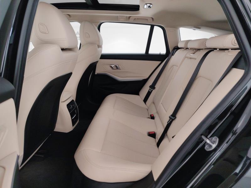 BMW Serie 3 320d Touring mhev 48V auto