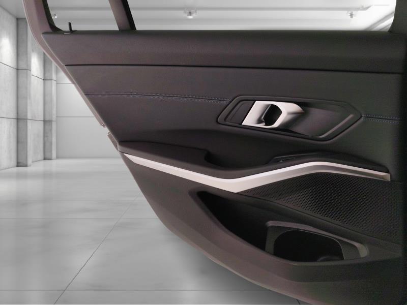 BMW Serie 3 320d Touring mhev 48V Msport xdrive auto