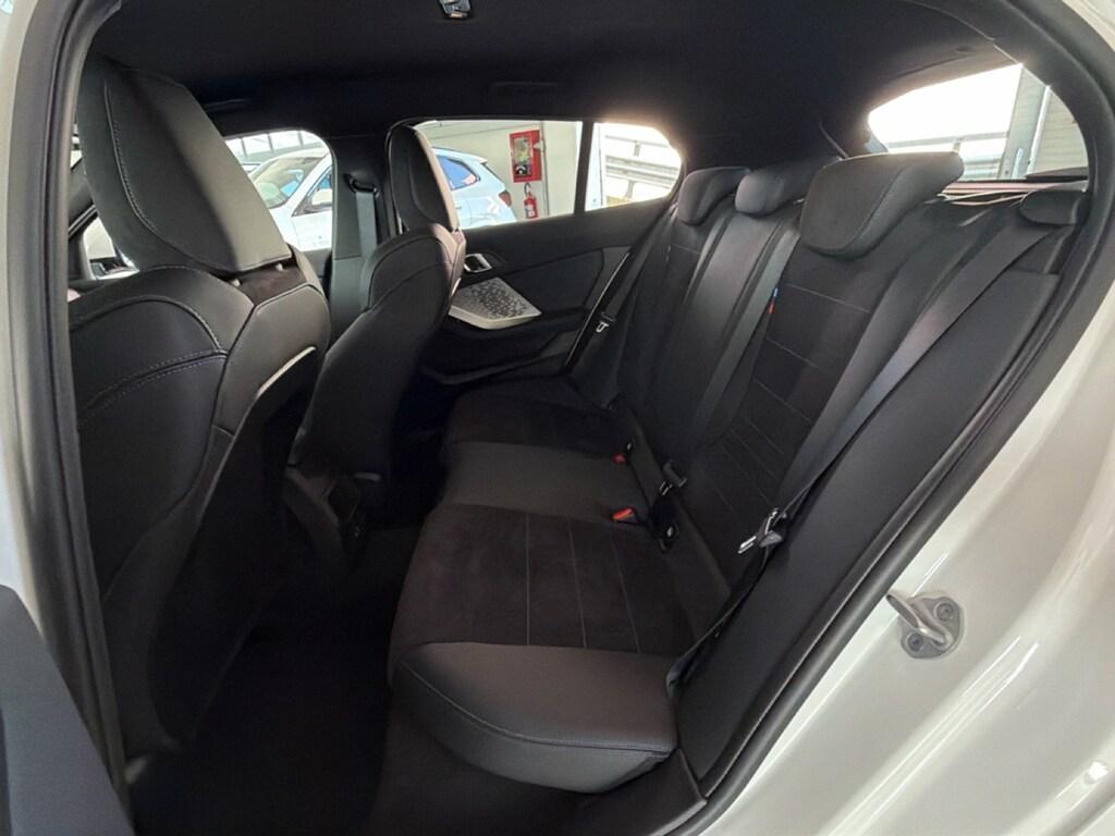 BMW Serie 1 120 48V MSport auto