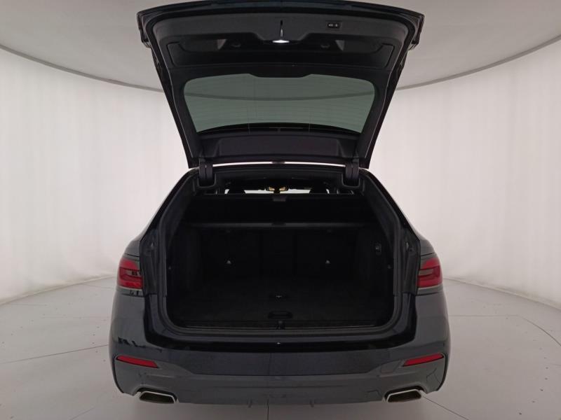 BMW Serie 5 530d Touring mhev 48V xdrive Msport auto