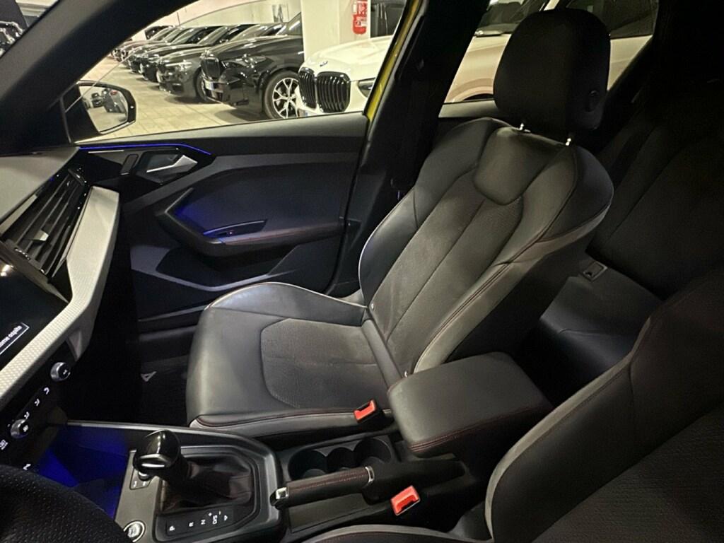 Audi A1 Sportback 40 2.0 tfsi Identity Black 207cv s-tronic