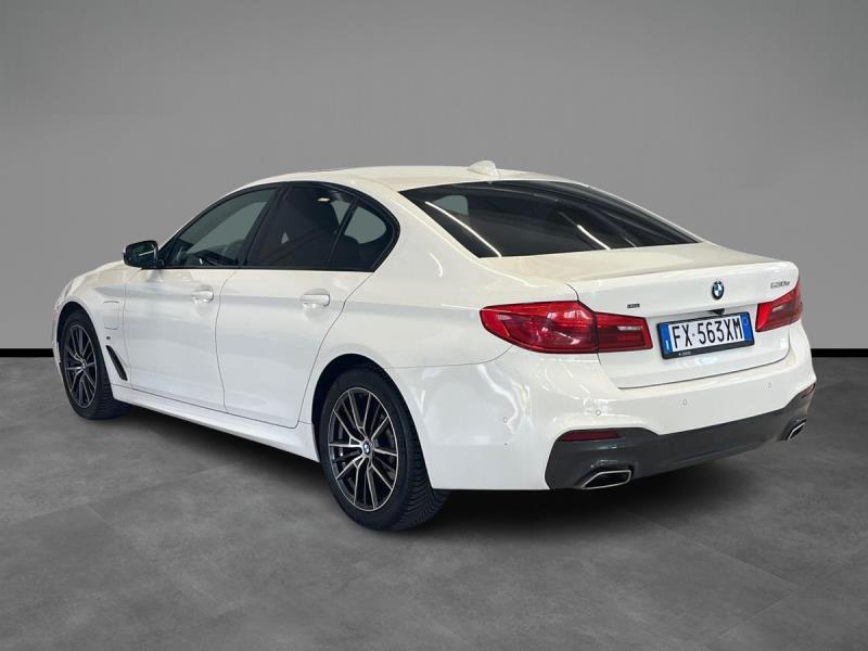 BMW Serie 5 530e xdrive Luxury auto