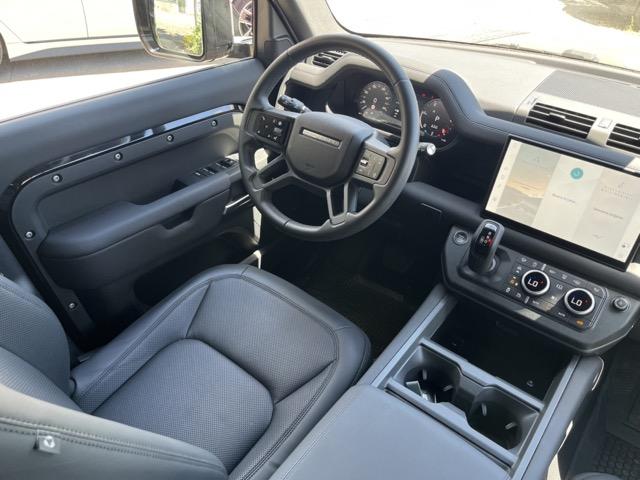 Land Rover Defender 110 3.0d i6 mhev X-Dynamic SE awd 200cv auto
