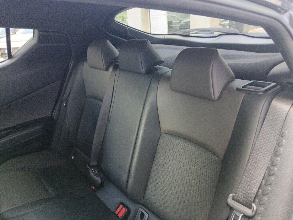 Toyota C-HR 1.8h Lounge e-cvt
