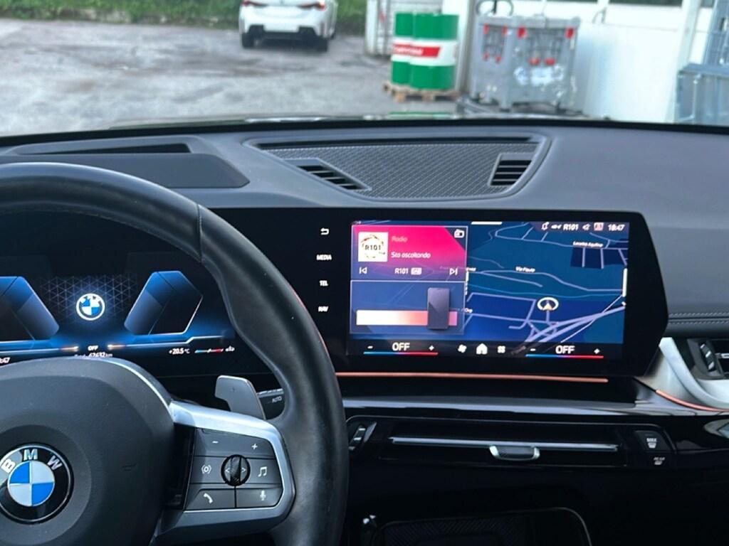 BMW X1 sdrive20i mhev 48V auto