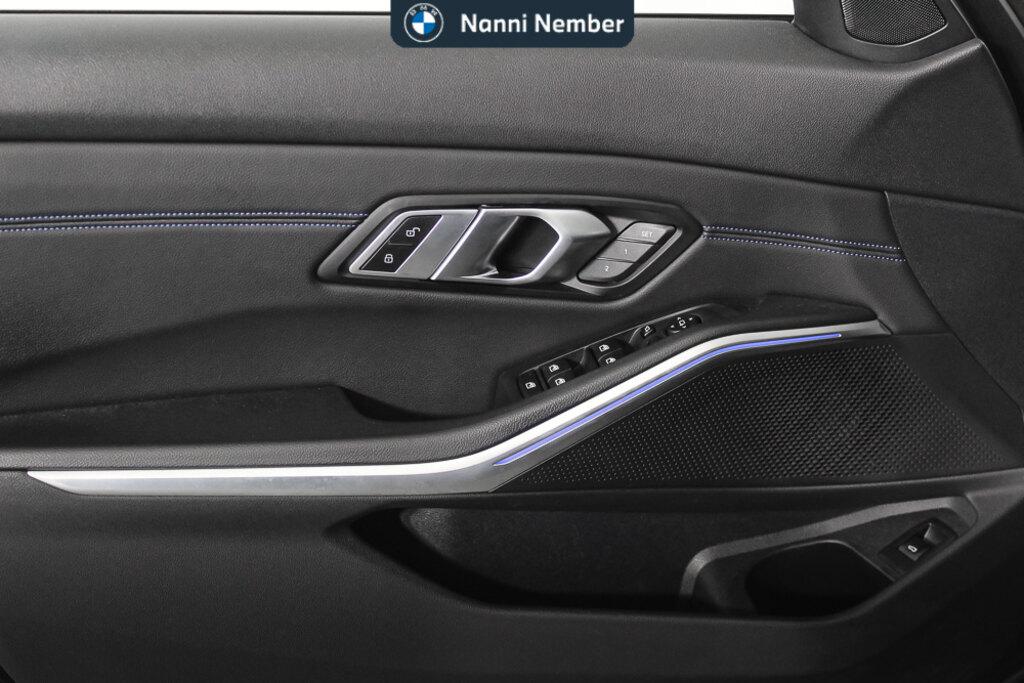 BMW Serie 3 M M340d Touring mhev 48V xdrive auto
