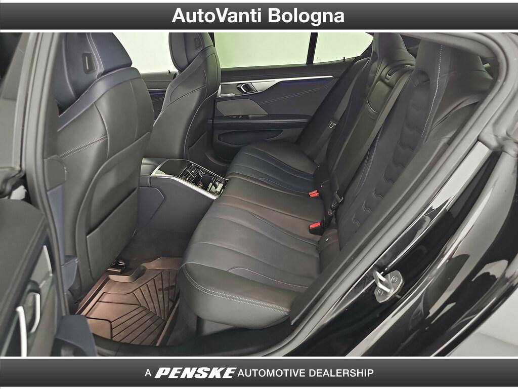 BMW Serie 8 840d Gran Coupe mhev 48V xdrive Individual Composition Msport auto