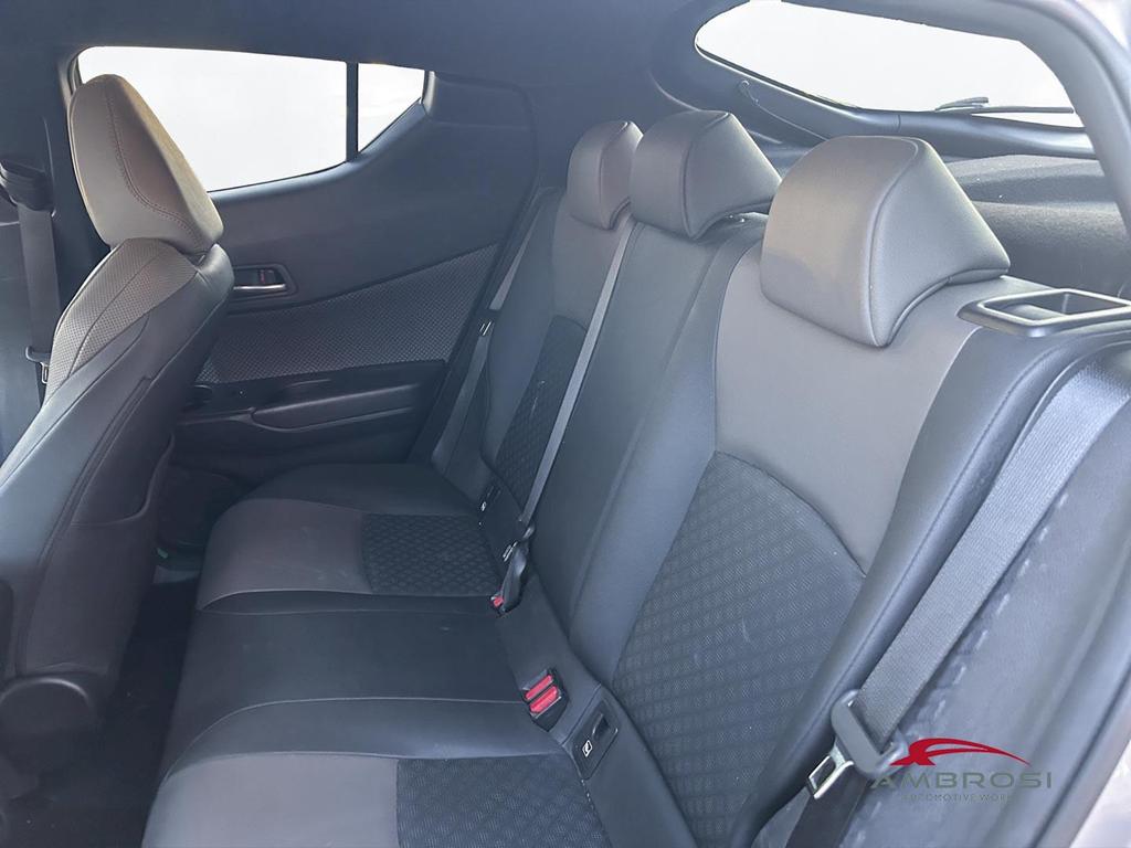 Toyota C-HR 2.0h Lounge e-cvt