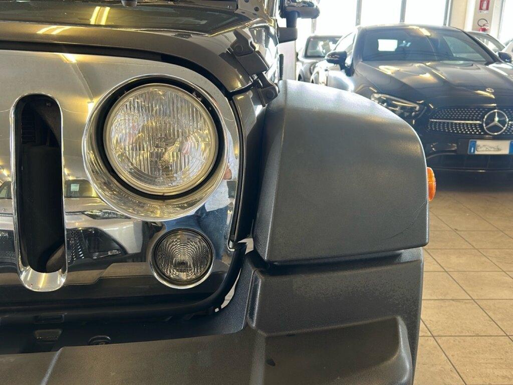 Jeep Wrangler 2.8 crd Sport auto E5+