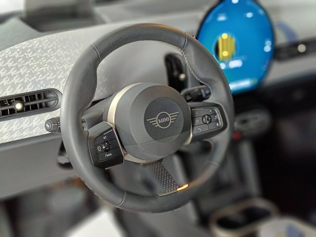 Mini Mini Cooper 3p 1.5 C Favoured auto