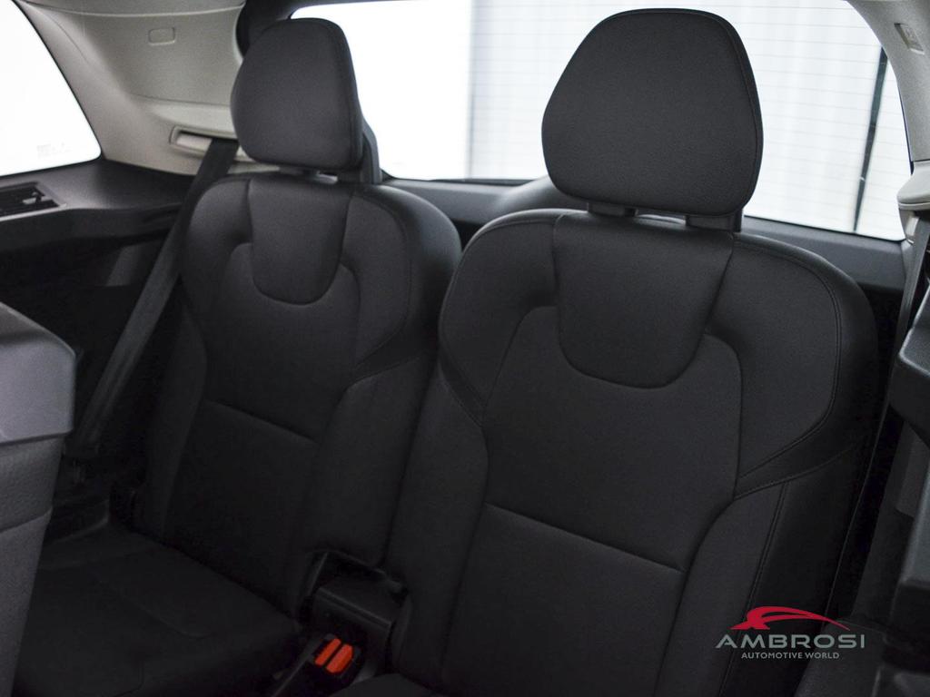Volvo XC90 2.0 b5 Core awd 7p.ti auto