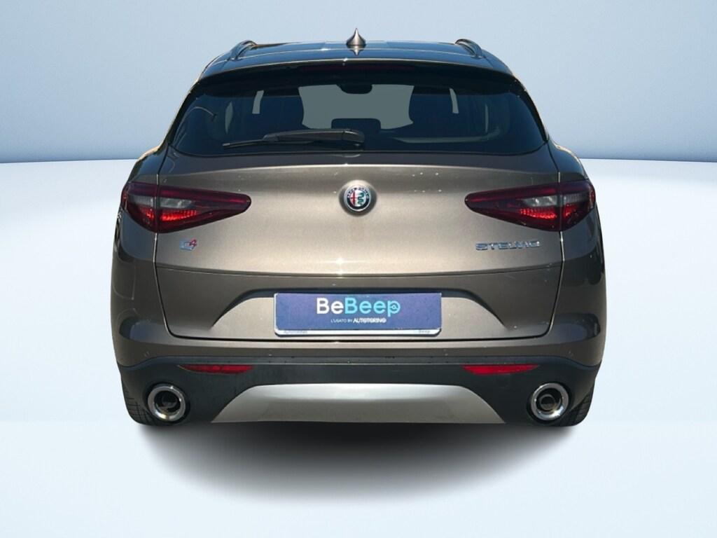 Alfa Romeo Stelvio 2.2 t Executive Q4 190cv auto my19