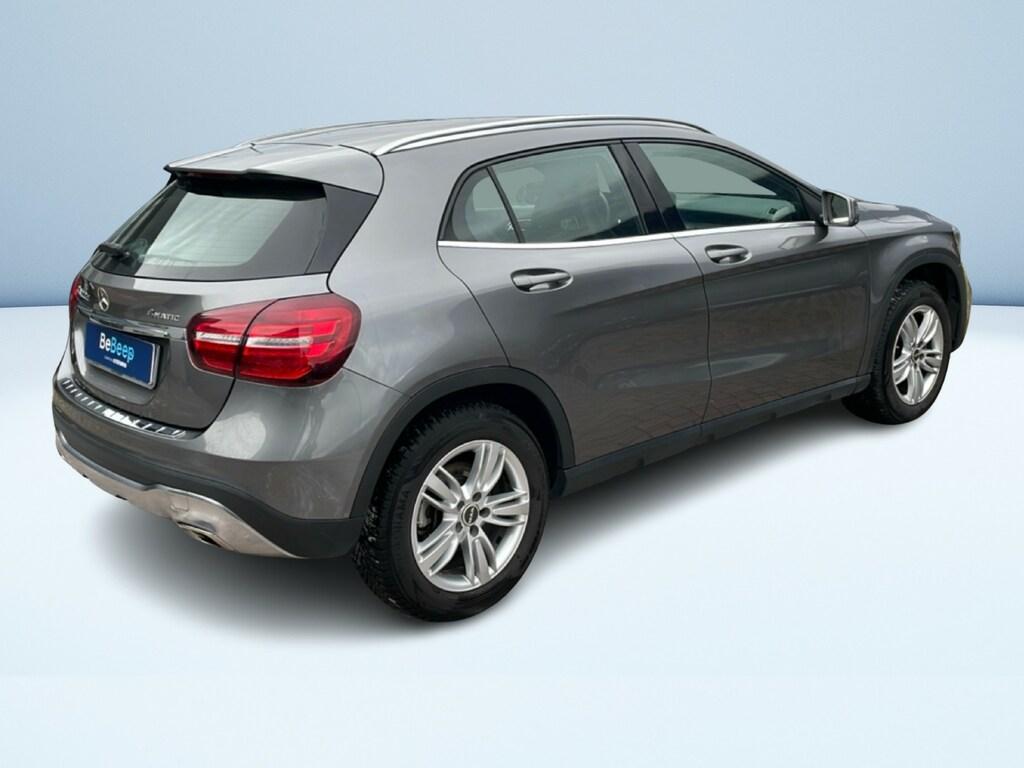Mercedes GLA 200 d Sport 4matic auto