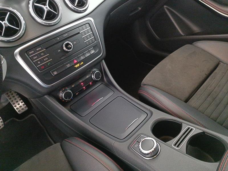 Mercedes GLA 200 d (cdi) Premium 4matic auto