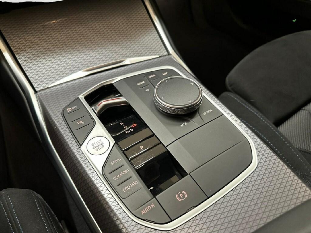 BMW Serie 3 318d Touring mhev 48V Msport auto