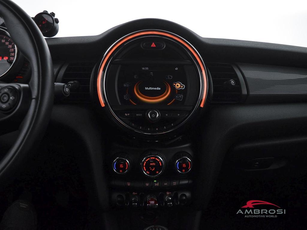 Mini Cooper D Cabrio 1.5 Cooper D