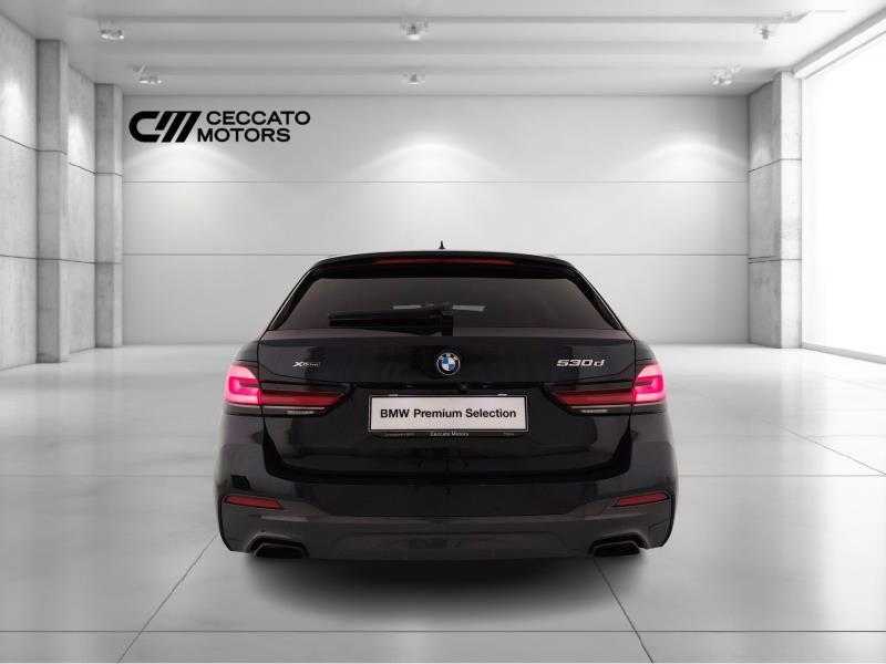 BMW Serie 5 530d Touring mhev 48V xdrive Msport auto