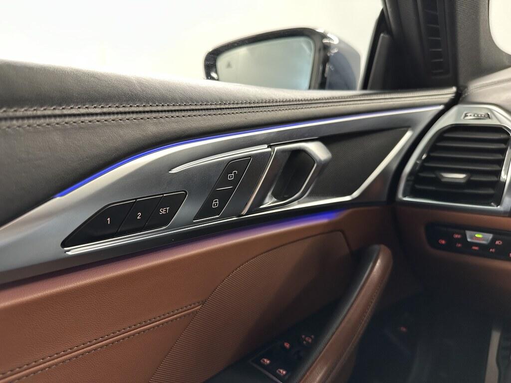 BMW Serie 8 840d Coupe xdrive auto