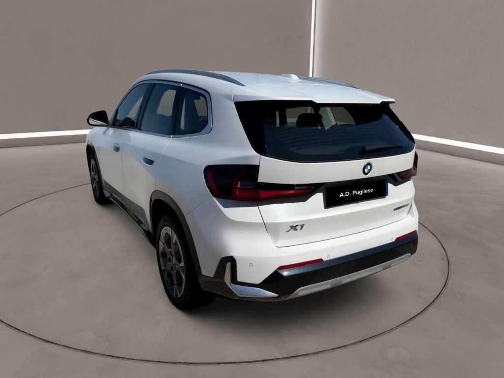BMW X1 xdrive20d mhev 48V X-Line auto