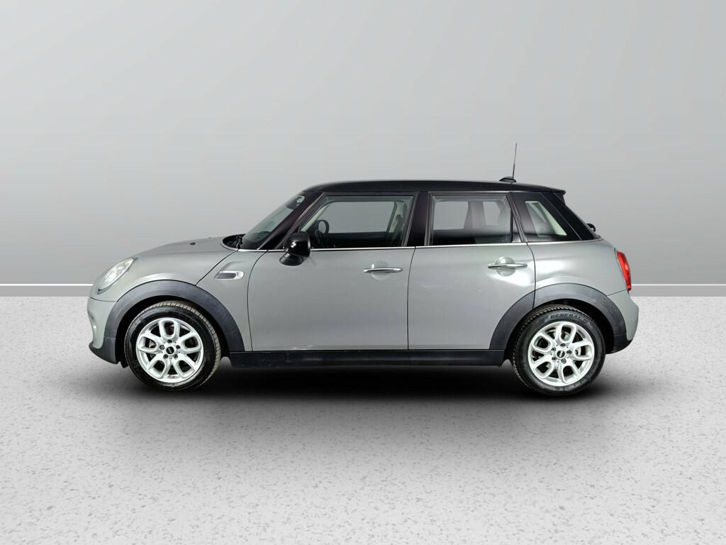 Mini Cooper D 1.5 D Cooper D Business Auto