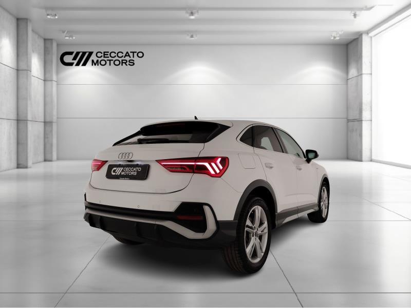 Audi Q3 Sportback 35 2.0 tdi s-tronic