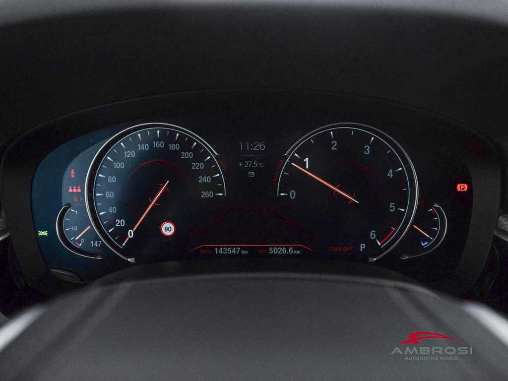 BMW Serie 5 525d Touring Msport auto