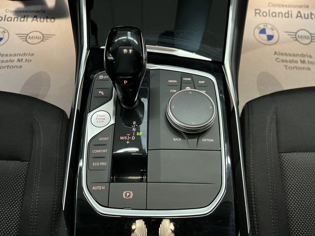 BMW Serie 3 320d Touring mhev 48V xdrive auto