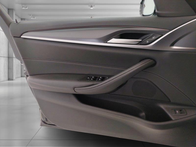 BMW Serie 5 520d Touring mhev 48V Msport auto