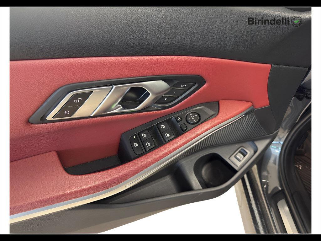 BMW Serie 3 320d Touring mhev 48V xdrive Luxury auto