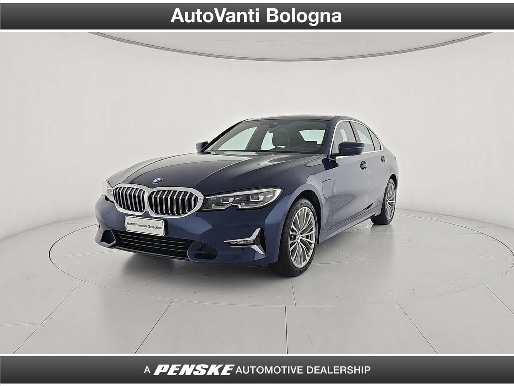 BMW Serie 3 330e Luxury auto