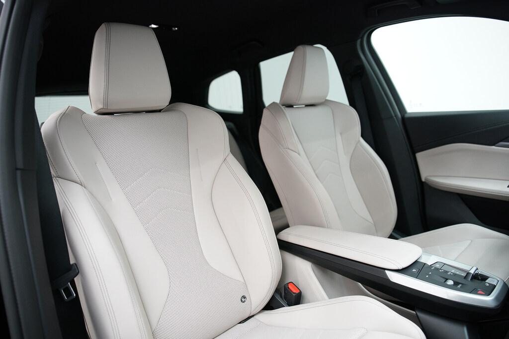 BMW X1 xdrive20d mhev 48V auto