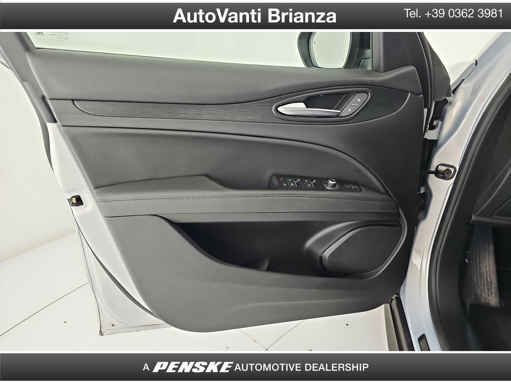 Alfa Romeo Stelvio 2.2 t Sprint Q4 210cv auto