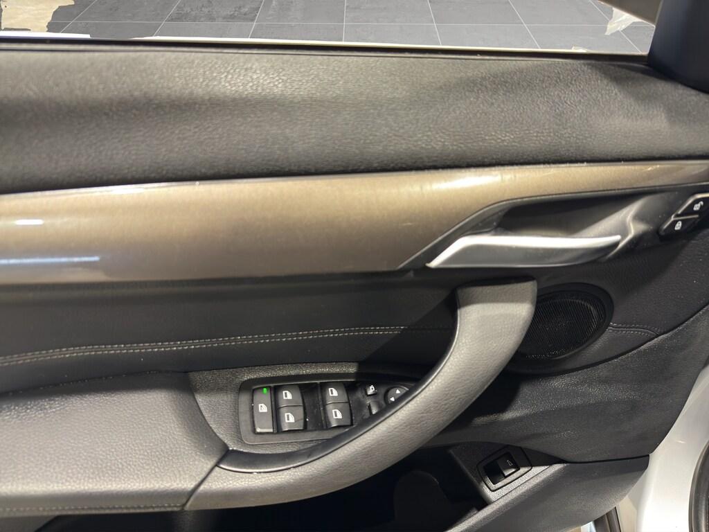 BMW X1 sdrive18d xLine auto my18